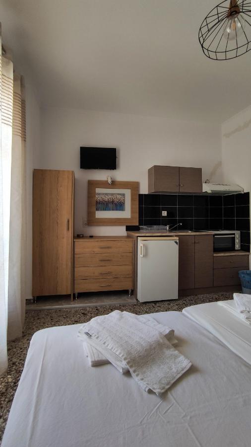 Xenia'S Rooms ปาร์กา ภายนอก รูปภาพ